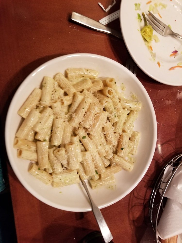 Rigatoni With Creamy Pesto Sauce Yelp Photo Of Olive Garden Italian Restaurant Arcadia Ca United States Rigatoni With