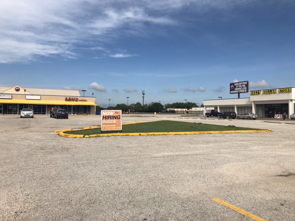 Juans Lawns and Pressure washing 