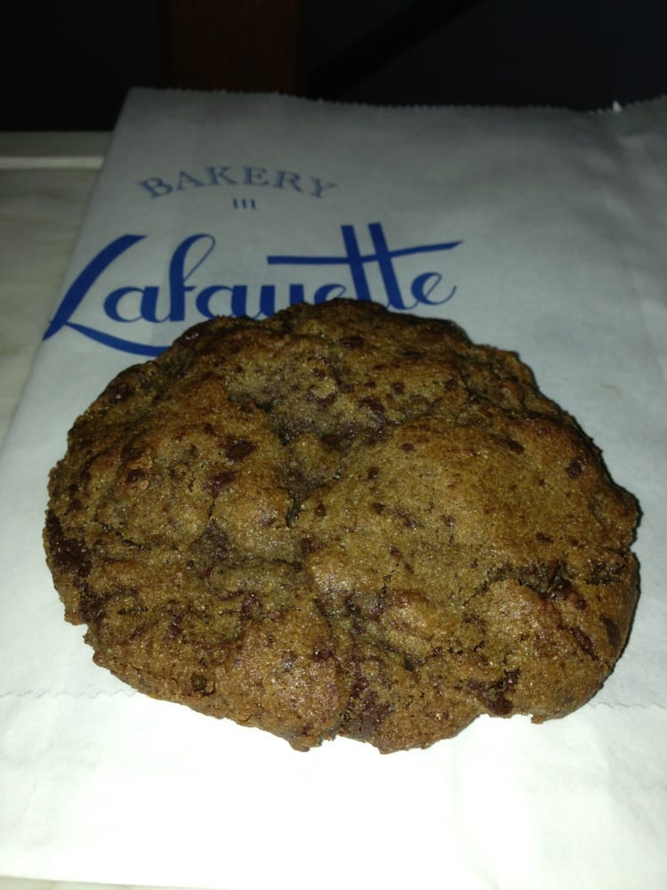 Chocolate Chip Cookie (3.50). Really really good. Yelp