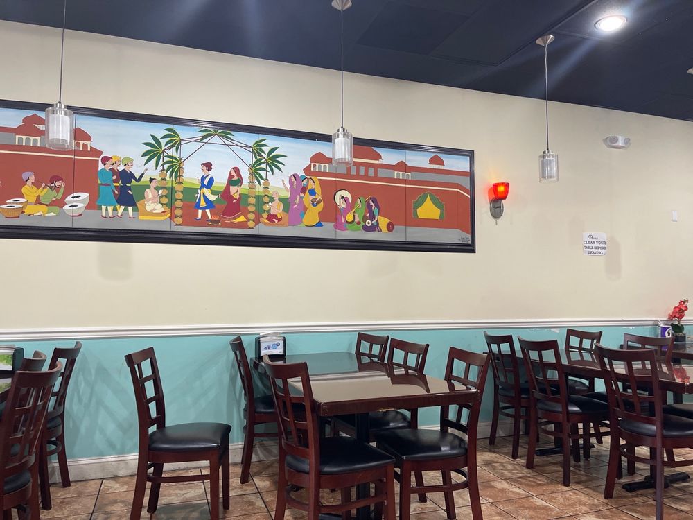 Paradise Biryani Pointe