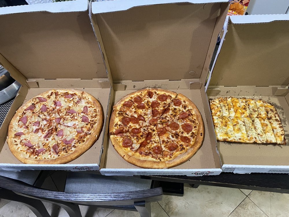 Pizza Loca Reviews Santa Ana, CA One Bite