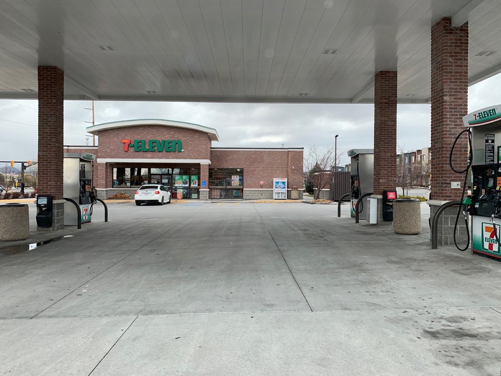 7-Eleven Photo