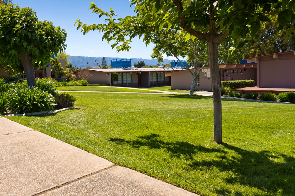 Challenger School Harwood 19 Reviews Elementary Schools 4949