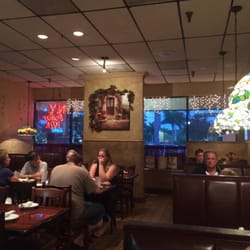 Sal S Italian Ristorante 30 Photos 71 Reviews 7036 Photo Of Sal S Italian Ristorante Boca Raton Fl United States Dining Room
