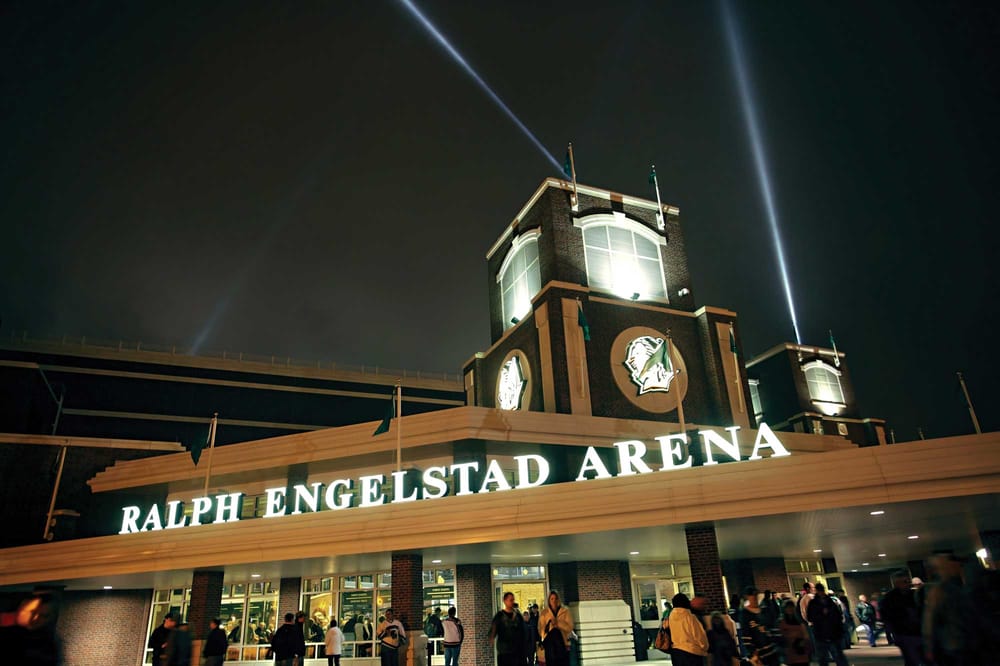 Ralph Engelstad Arena - 14 Photos & 14 Reviews - Stadiums ...