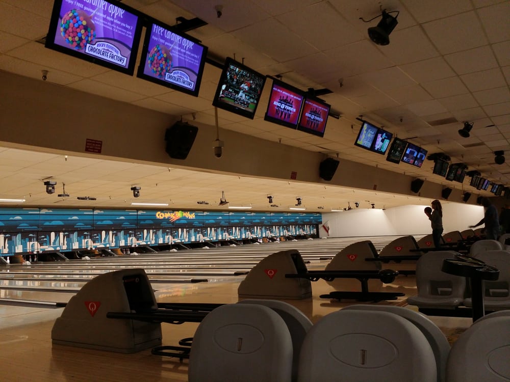 Delta Bowl 32 Photos & 63 Reviews Bowling 3300 Delta Fair Blvd