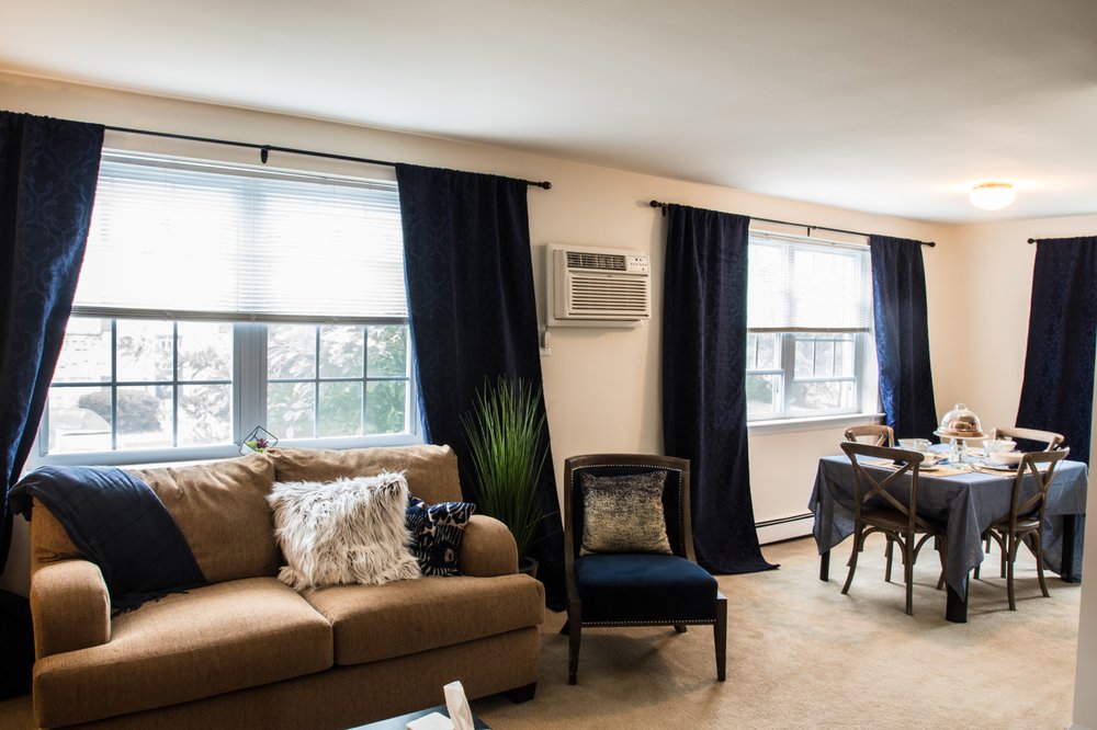 Audubon Manor Apartments