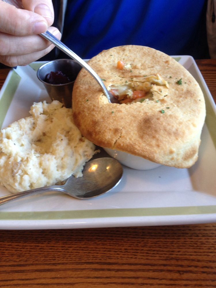 En Pot Pie Yelp Photo Of 99 Restaurants Bridgewater Ma United States En Pot Pie
