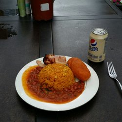 Best Puerto Rican Restaurants Near Pittsfield Ma 01201 Last Romans Restaurant And Ccuchifritos