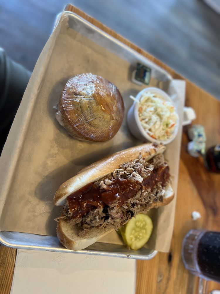 Harvey's Main Street BBQ