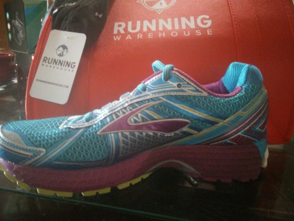 Running Warehouse 139 Reviews Shoe Stores 181 Suburban Rd, San