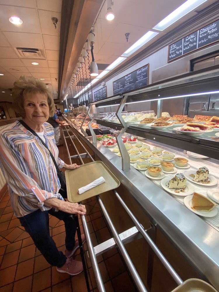 MCL Restaurant & Bakery