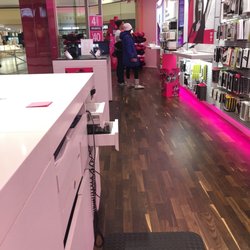 T Mobile 27 Reviews Mobile Phones 5315 Meadowood Mall Cir