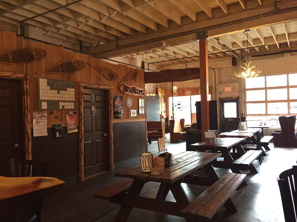 A Beer At a Time 32 Photos & 37 Reviews Beer Gardens 216 NE 3rd