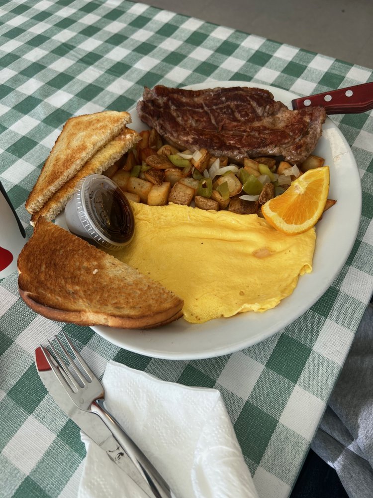 Quarter Chute Cafe