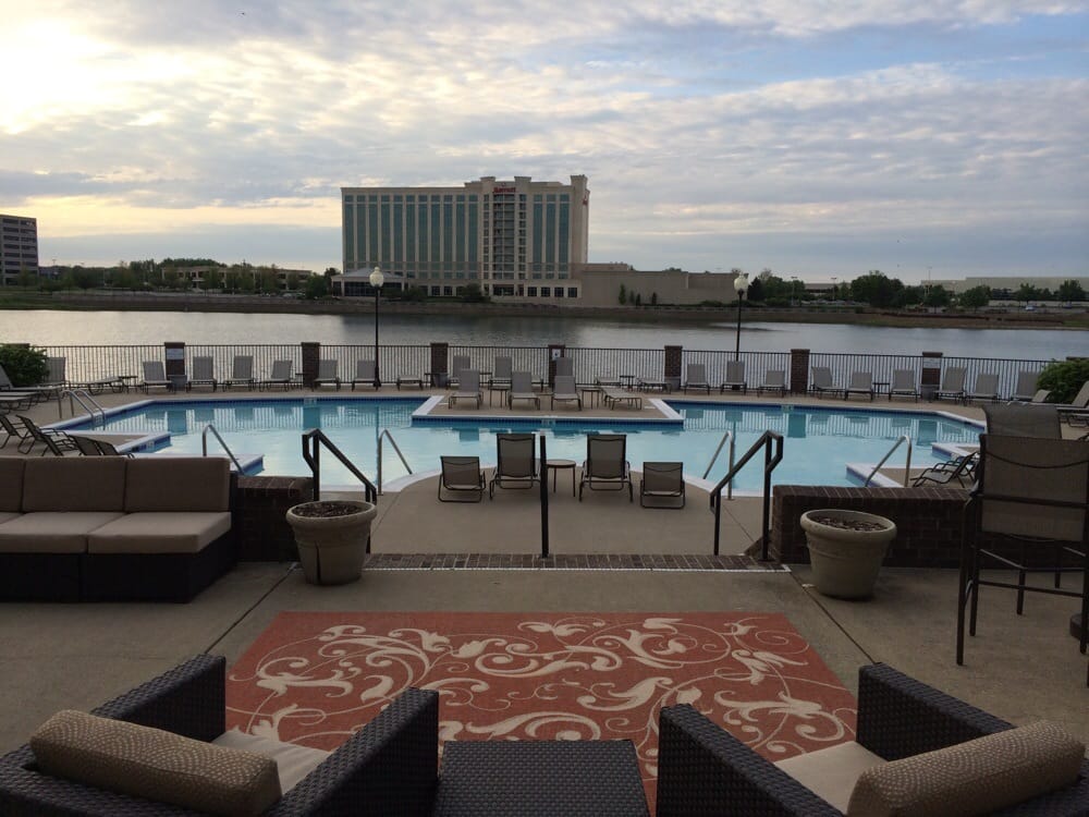 River Crossing At Keystone Apartments 13 Photos Apartments 8720