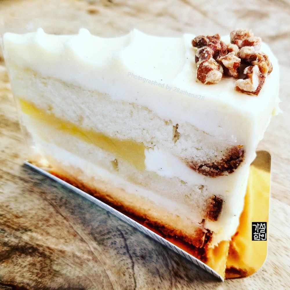 the BAKERY 98 Photos & 41 Reviews Patisserie/Cake Shop 6924 Beach