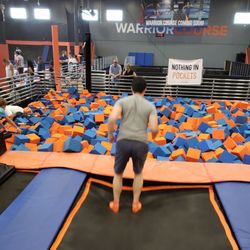 sky zone 10 reviews