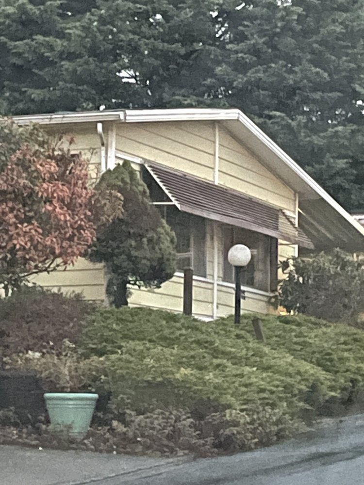 Leisure Estates Mobile Home Park