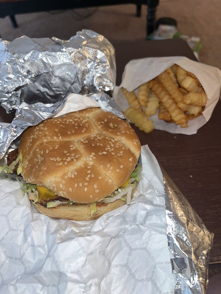 Brauts & Hots
