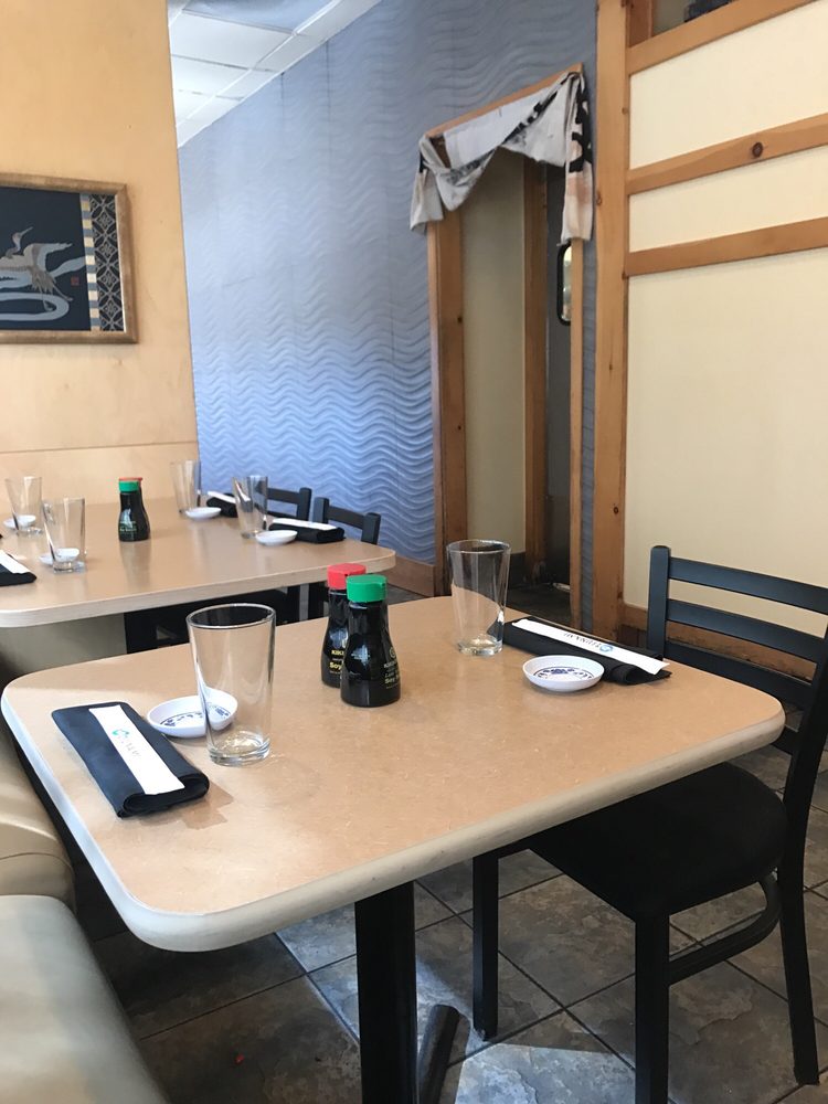 Where is tsunami restaurant