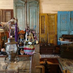 The Best 10 Antiques Near Olde Tyme Florida In Mcintosh Fl Yelp Mcintosh Village Antiques