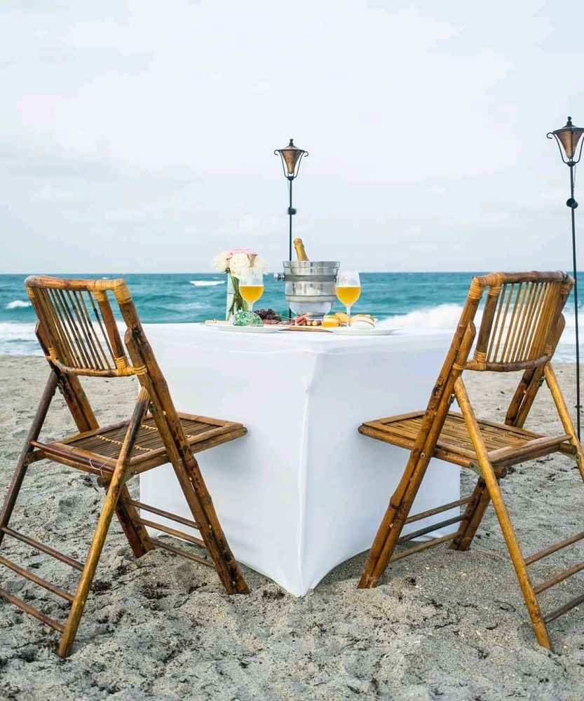 Private Beach Dining / Romantic dinner for two