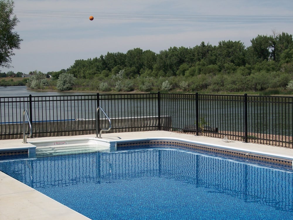 image of business Paradise Fencing