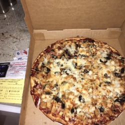 Restaurants In Blue Island Yelp Cuzin S Tavern Pizza