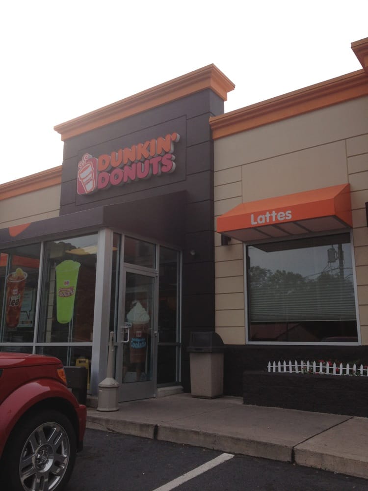 Dunkin’ Donuts Coffee & Tea 300 Claude A Lord Blvd Rt 61 S