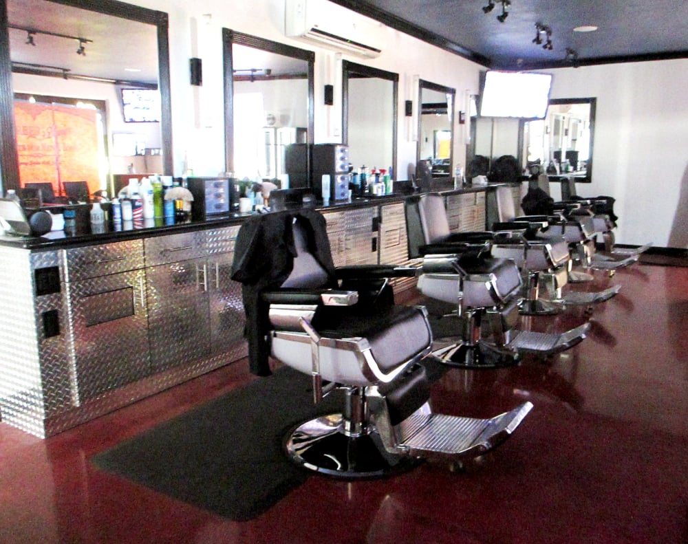 The Barber Lounge 16 Photos & 47 Reviews Barbers 9312 Firestone