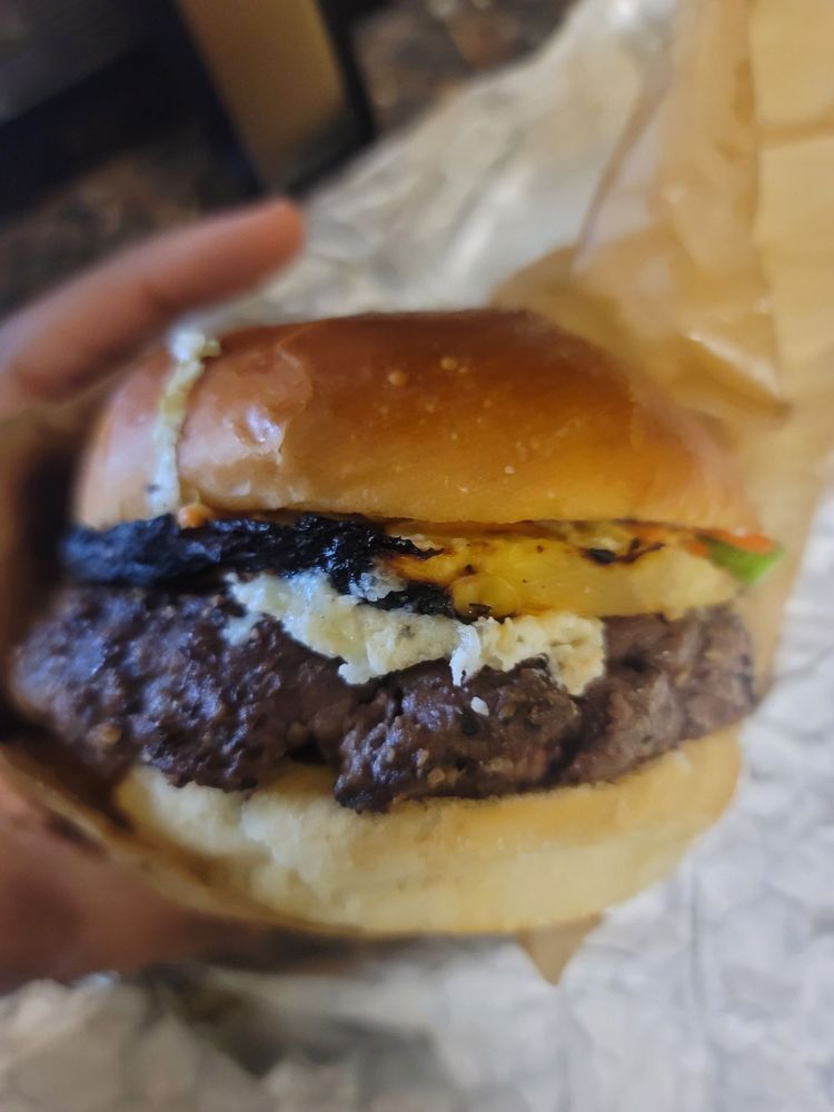 Beauty & The Burger