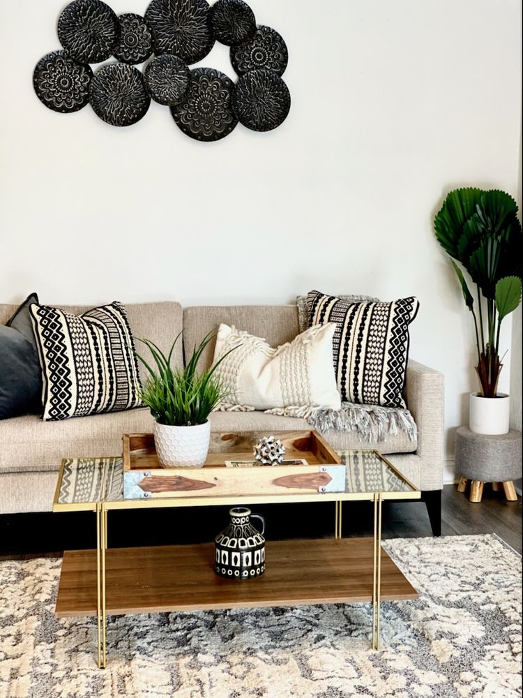 image of business Finishing Touch Staging & Design