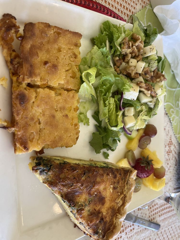 Antigua Bakery & Cafe