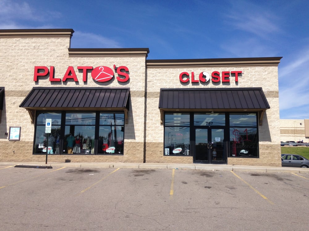 Plato’s Closet Women's Clothing 787 N Lexington Springmill Rd