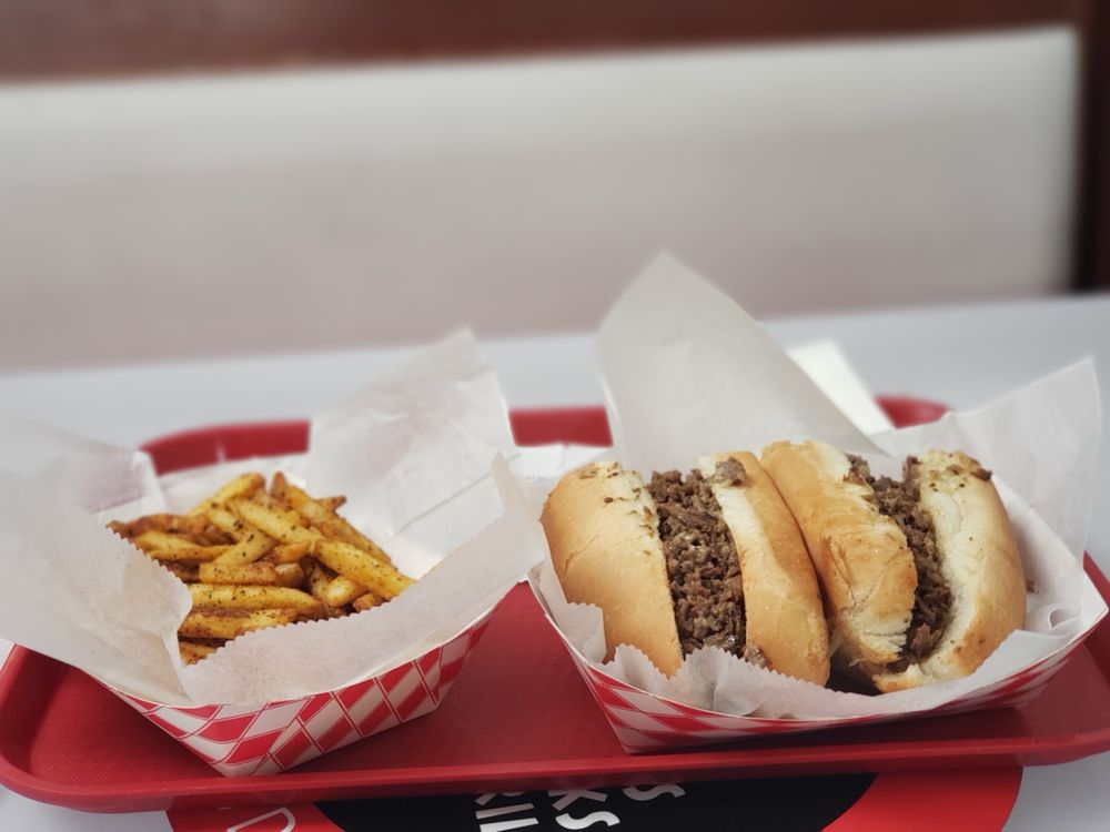 Lefty's Cheesesteaks