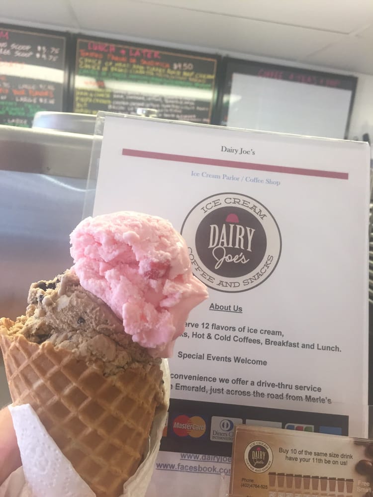 Dairy Joe’s Ice Cream & Frozen Yogurt 8235 W O St, Lincoln, NE