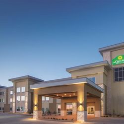 La Quinta Inn Suites Guthrie 61 Photos Hotels 406 Heather Rd Photo Of La Quinta Inn Suites Guthrie Ok United States
