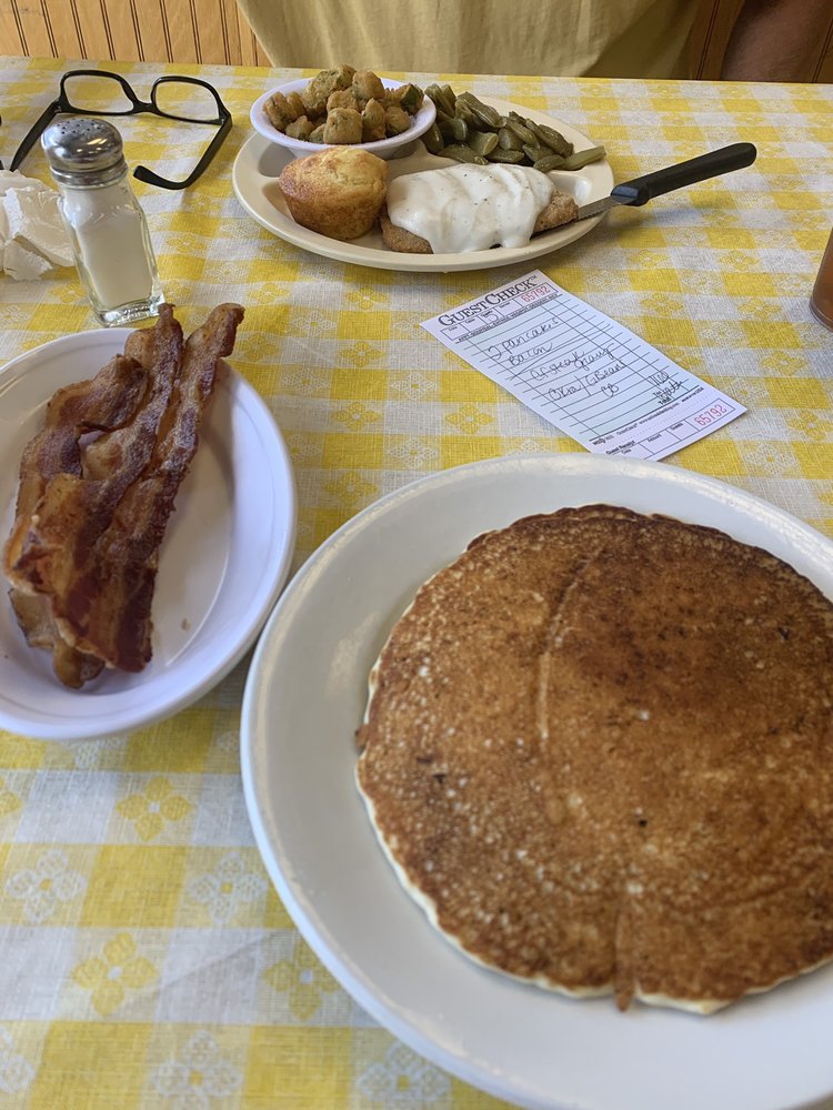 Joan's Family Restaurant