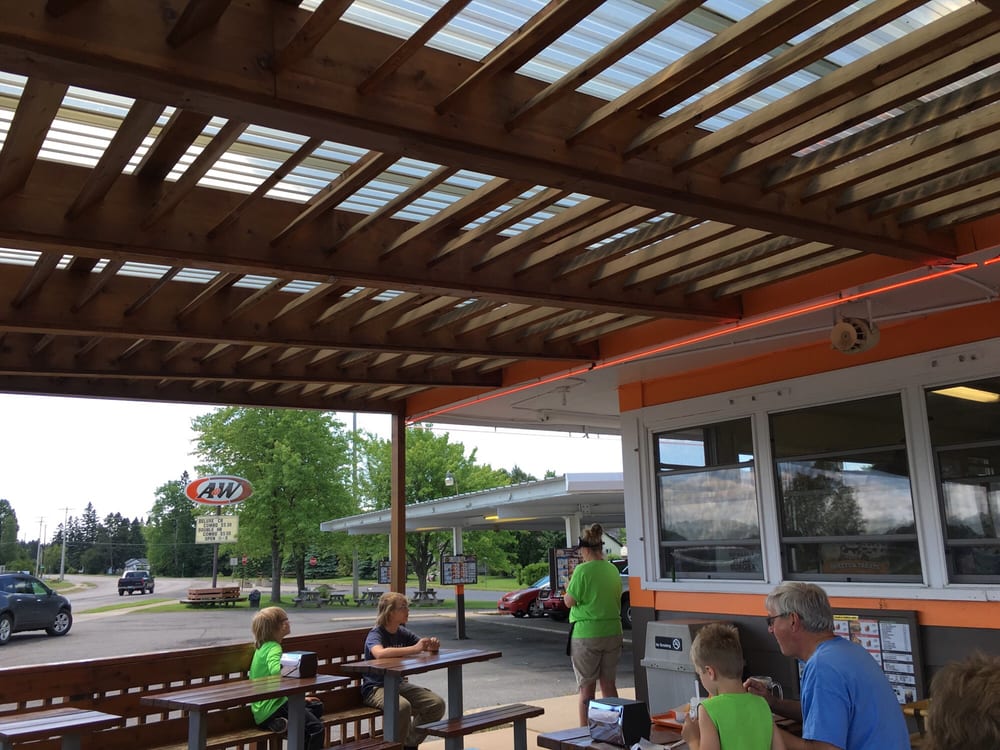 A & W Aurora Fast Food 103 S Main St, Aurora, MN Restaurant