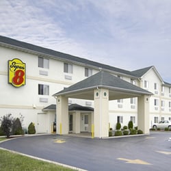 Super 8 By Wyndham Pontoon Beach Il St Louis Mo Area Hotels Photo Of Super 8 By Wyndham Pontoon Beach Il St Louis Mo Area