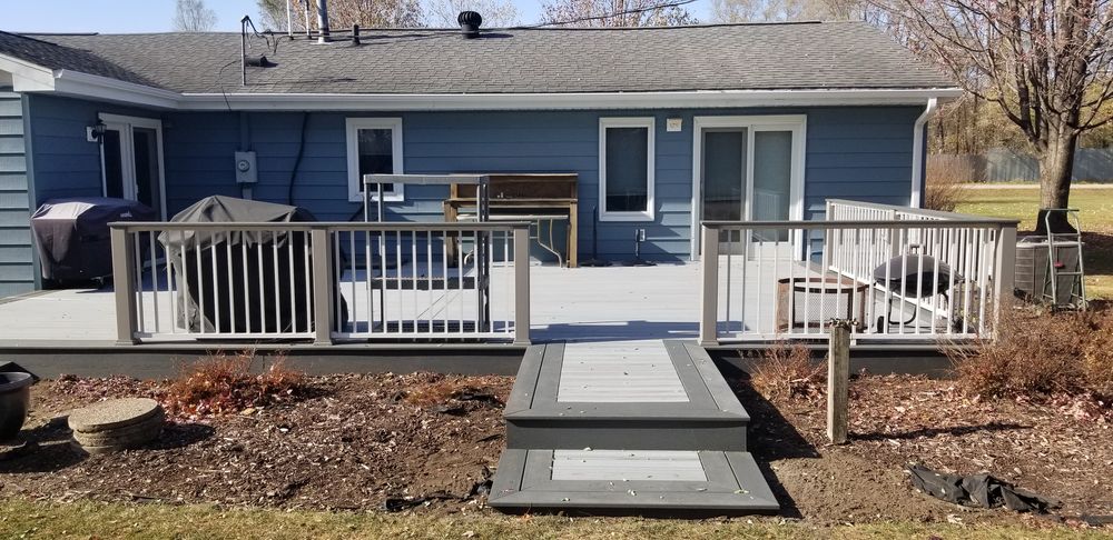 image of business Deck Works Cedar Valley