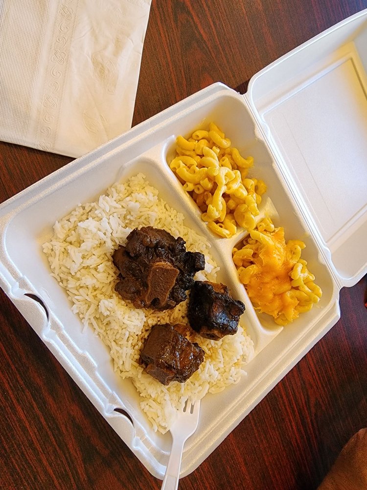 Travelers Eats & Sweets