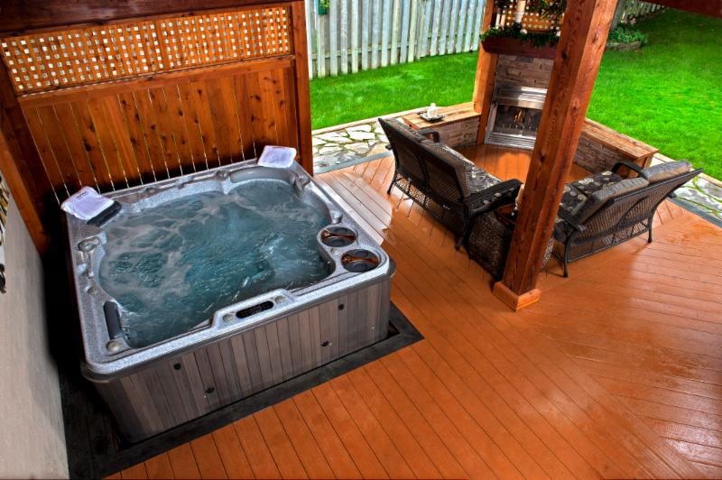 Bud's Spas & Pools