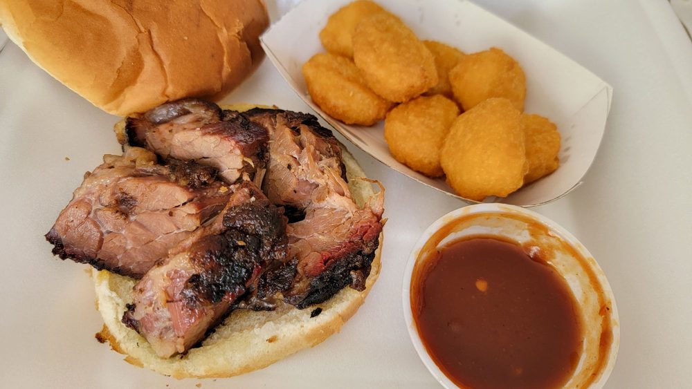 Honky Tonk Smokehouse