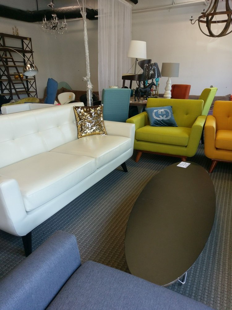 Modern Contempo