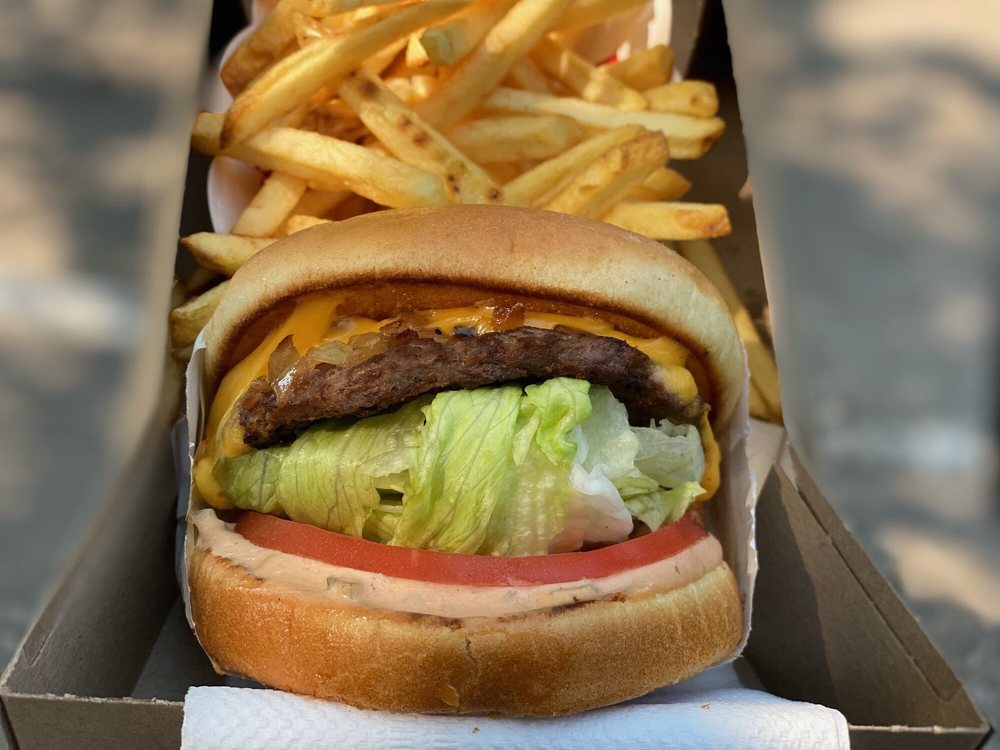 Photo of In-N-Out Burger