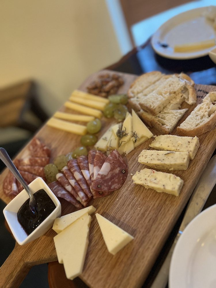 Ten:One Artisanal Cheese Shop