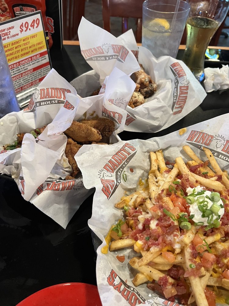 Wing Daddy's Sauce House