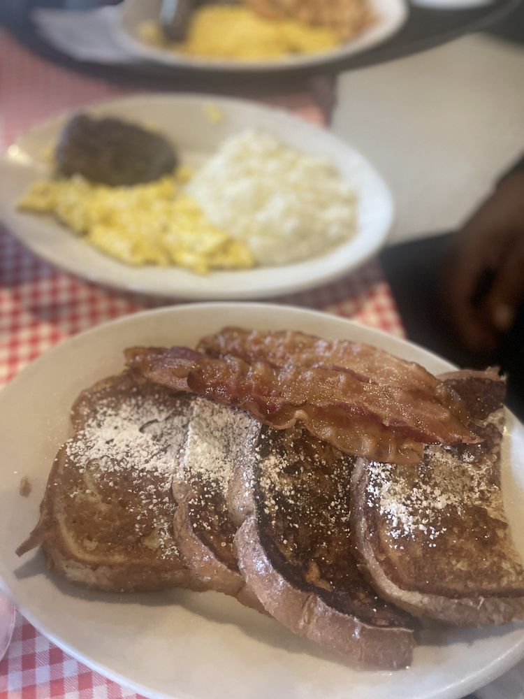 Big Ed’s City Market Restaurant Big Ed’s City Market Restaurant